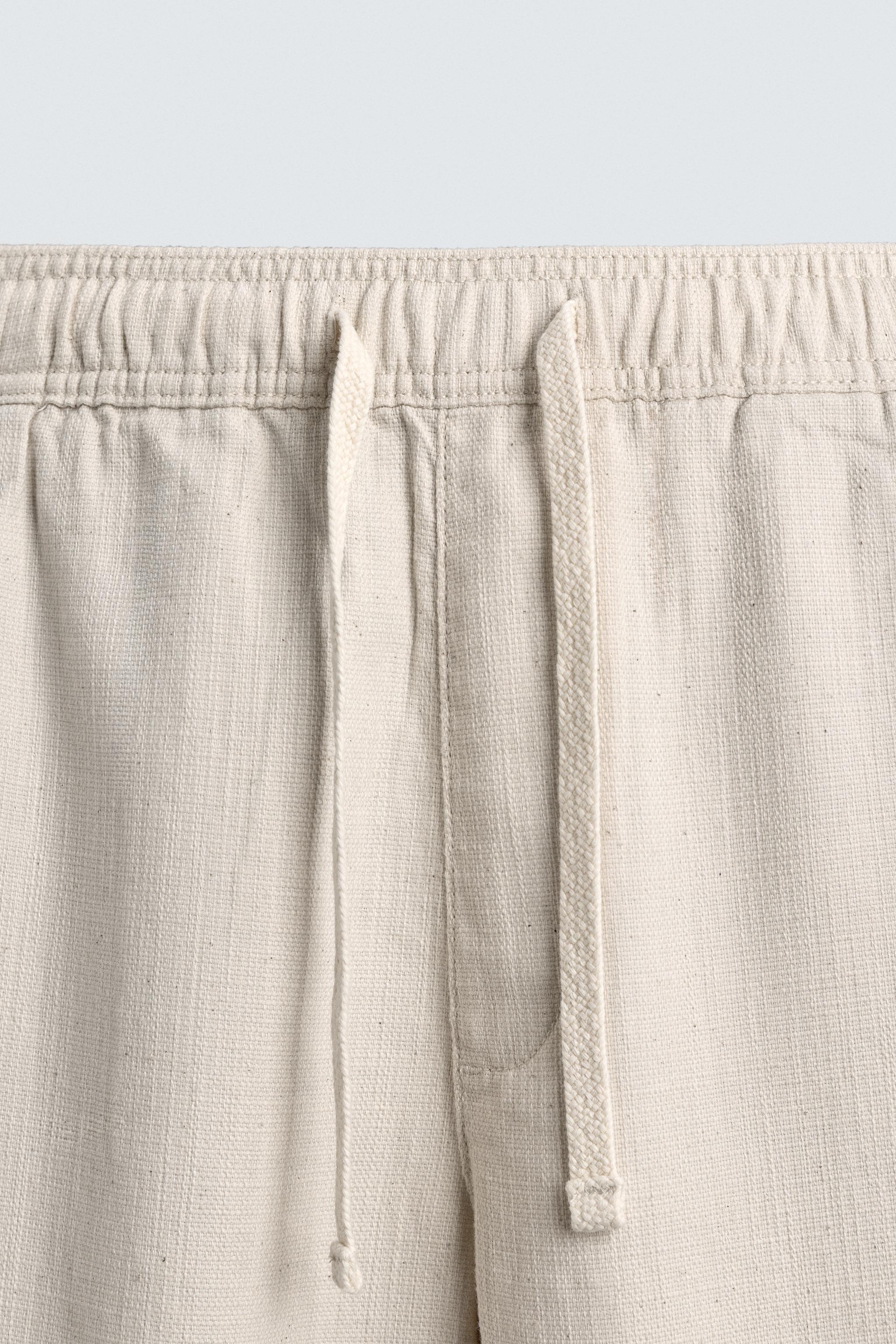 PANTALON COUPE DÉCONTRACTÉE STRUCTURÉ